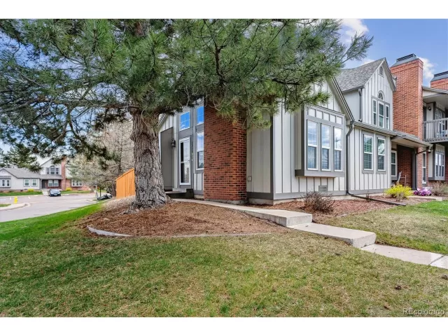 MLS: 2034983 Condo For Sale