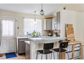 Photo #2: 2034983 Listing 