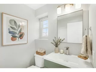 Photo #5: 2035281 Listing