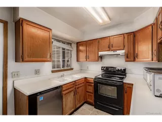 Photo #4: 2035407 Listing 