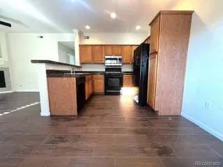 Photo #6: 2040050 Listing 