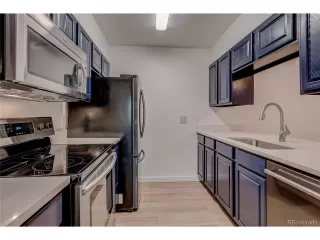 Photo #6: 2040400 Listing 