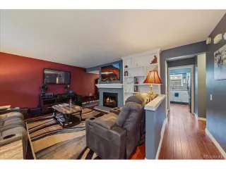 Photo #2: 2040538 Listing 