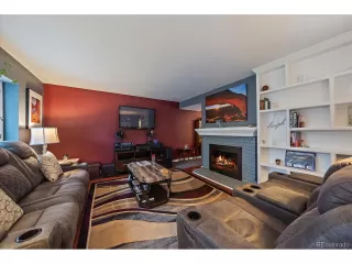 Photo #3: 2040538 Listing 