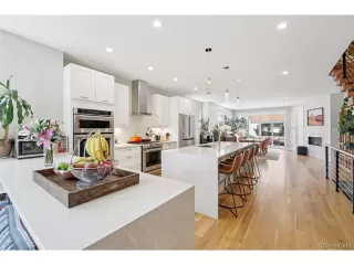 Photo #5: 2041123 Listing 