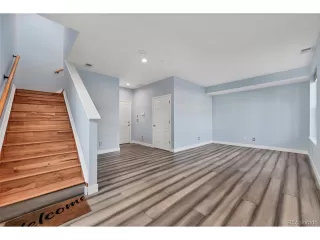 Photo #3: 2041495 Listing 