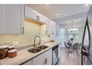 Photo #6: 2045555 Listing