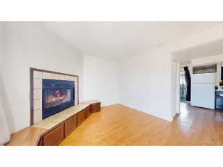 Photo #4: 2046406 Listing