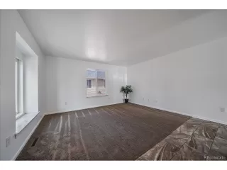 Photo #2: 2047349 Listing