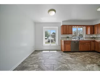 Photo #6: 2047349 Listing