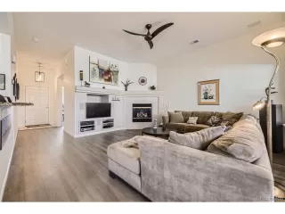 Photo #5: 2051603 Listing