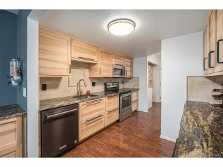 Photo #5: 2054188 Listing 