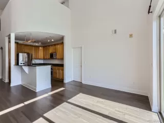 Photo #6: 2054395 Listing 