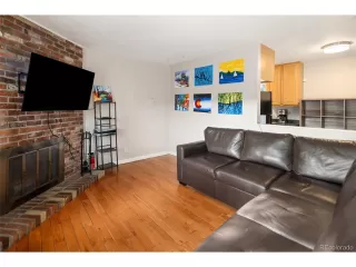 Photo #4: 2054910 Listing 