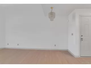 Photo #2: 2056526 Listing 