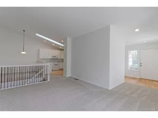 Photo #3: 2056918 Listing 