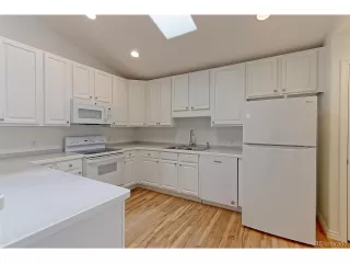 Photo #4: 2056918 Listing 