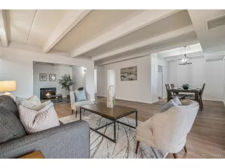 Photo #2: 2057771 Listing