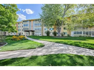 Photo #3: 2057996 Listing