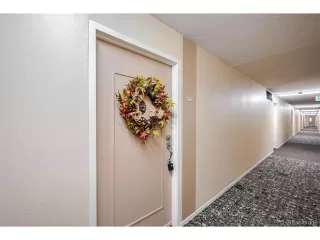 Photo #4: 2057996 Listing