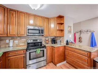 Photo #6: 2057996 Listing