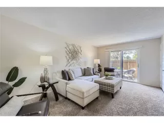 Photo #3: 2060527 Listing