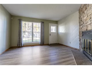 Photo #3: 2063131 Listing