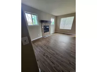 Photo #3: 2066882 Listing 