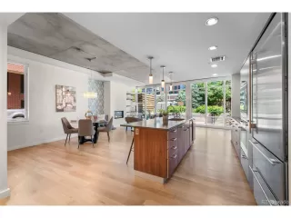 Photo #5: 2067339 Listing 