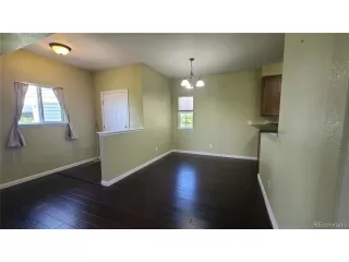 Photo #5: 2068548 Listing