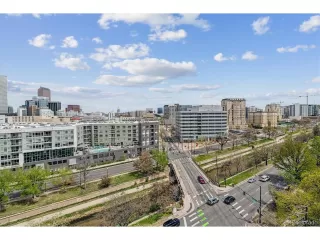 Photo #3: 2069042 Listing