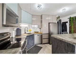 Photo #5: 2069042 Listing