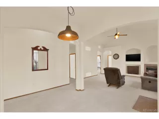 Photo #4: 2069903 Listing 