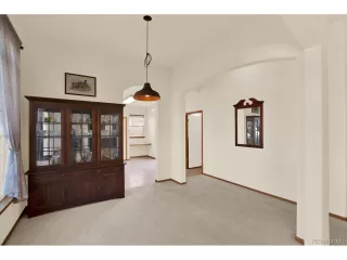 Photo #6: 2069903 Listing 