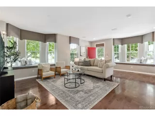 Photo #5: 2070142 Listing 