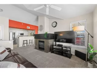 Photo #4: 2071070 Listing 