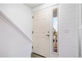 Photo #4: 2072172 Listing