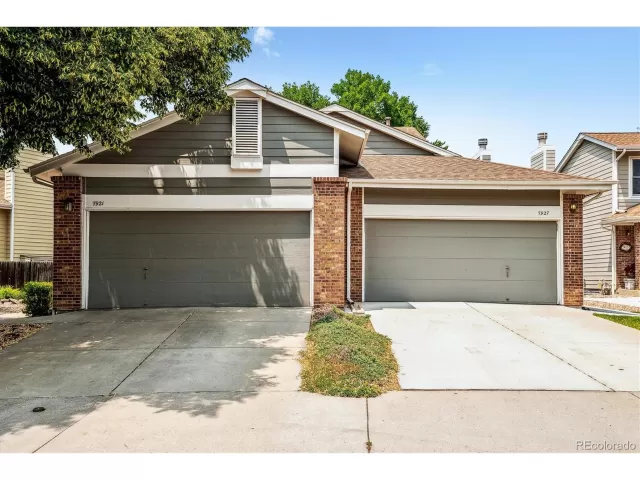 MLS: 2073327 Condo For Sale