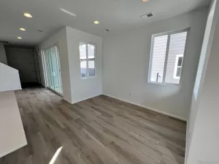 Photo #2: 2073746 Listing