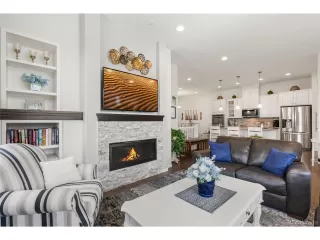 Photo #6: 2074450 Listing