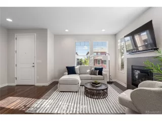 Photo #4: 2075007 Listing