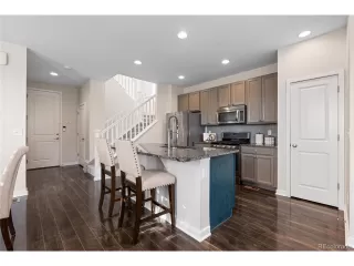 Photo #6: 2075007 Listing