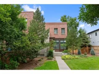 Photo #2: 2076600 Listing