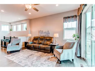 Photo #5: 2076916 Listing
