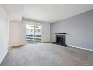 Photo #3: 2082410 Listing