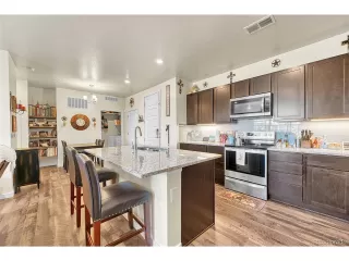 Photo #3: 2082620 Listing 