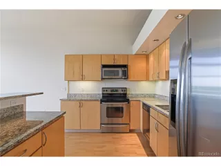 Photo #4: 2082979 Listing 