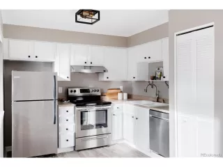 Photo #6: 2086264 Listing