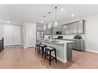 Photo #2: 2087383 Listing 