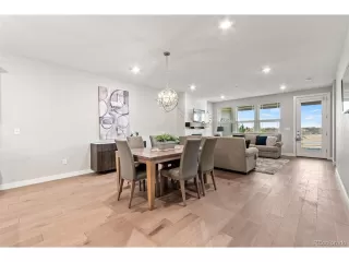 Photo #5: 2087383 Listing 